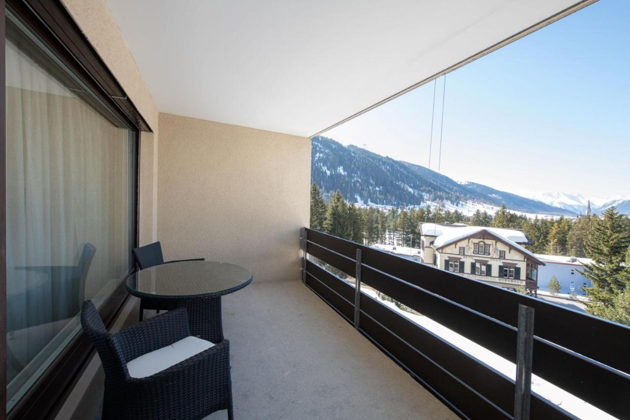 Ferienwohnungen, Carlton Am Park, Davos Platz Exterior photo